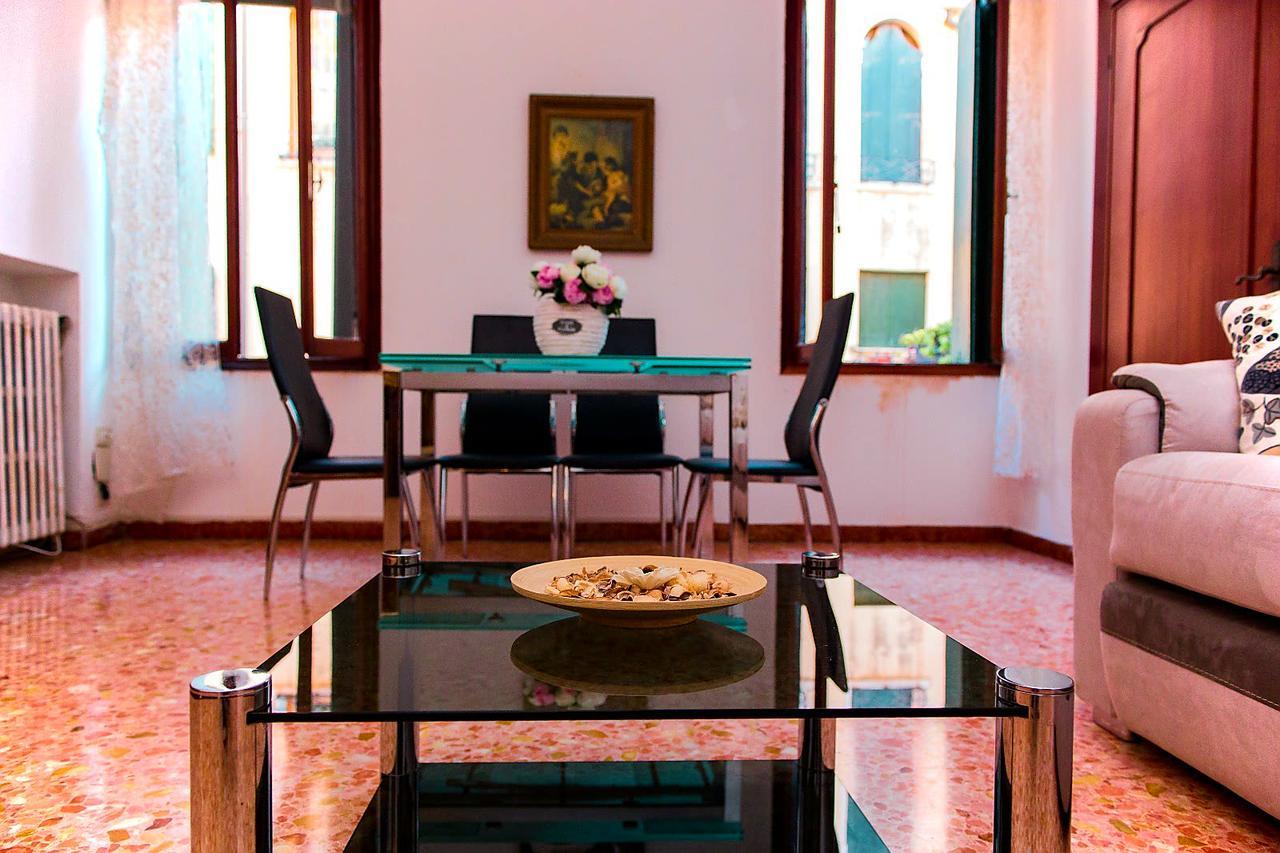 Appartamento Dei Frari เวนิส ภายนอก รูปภาพ
